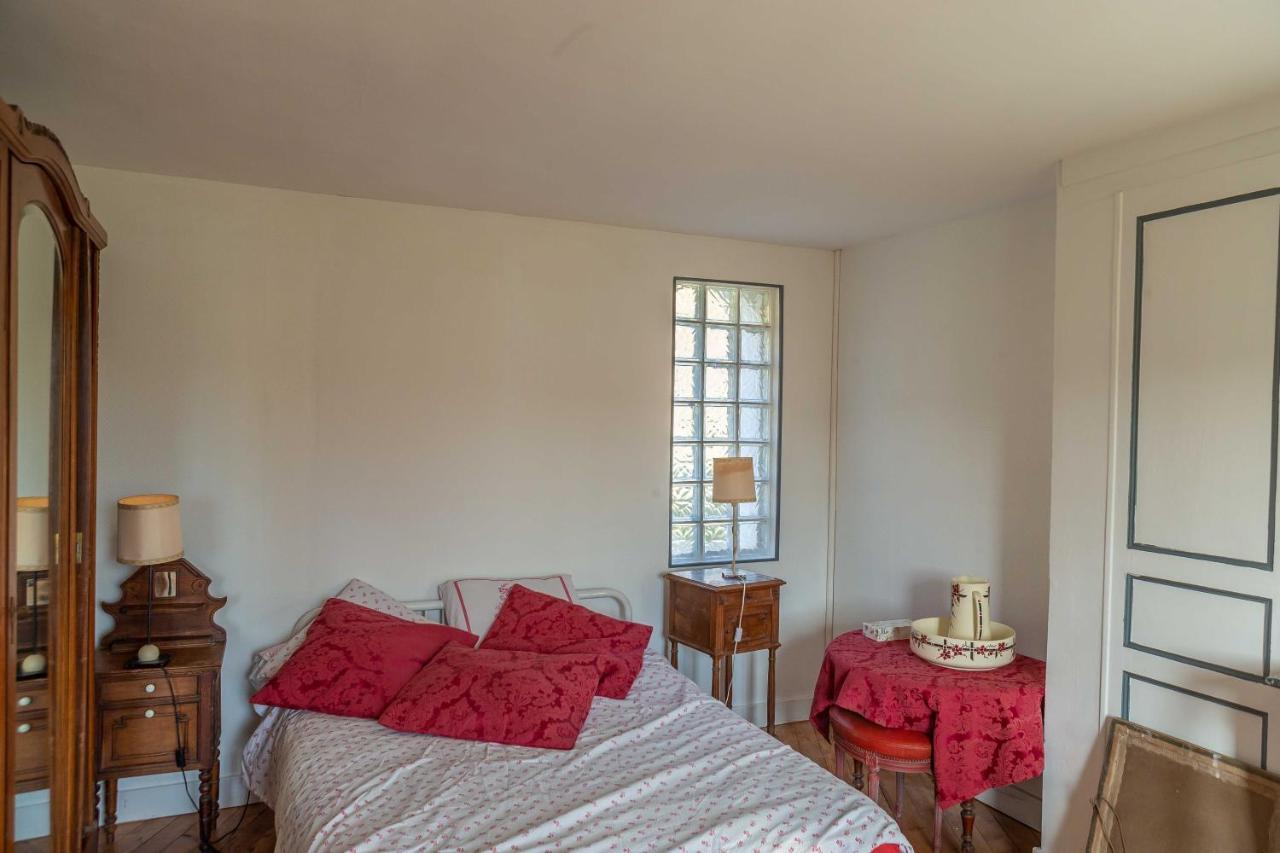 ברנאי Chambre D'Hotes Les Jardins De Marie, Sci Charles III מראה חיצוני תמונה